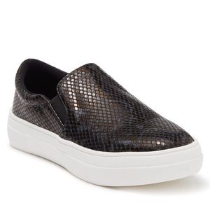 SOLD NEW MATISSE Dash Black Slip-On Snake Skin Fashion Sneaker Shoes Size 10